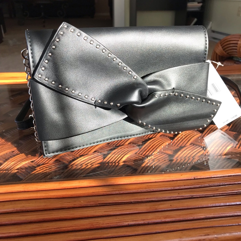Crossbody Jessica Simpson bow style bag